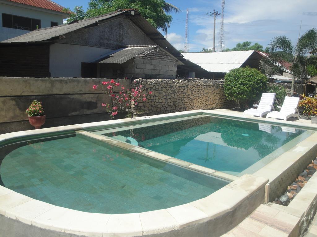 Kuta Bay Homestay Extérieur photo